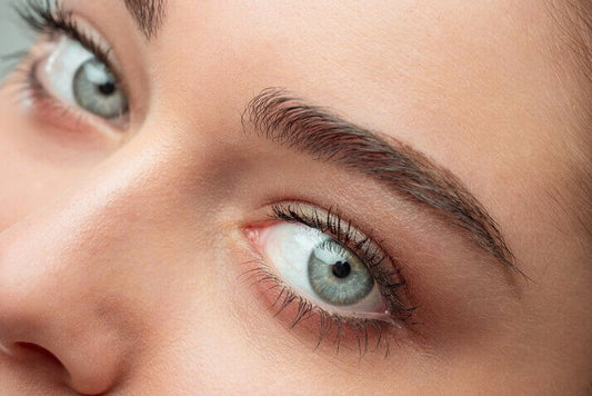 Brow gel (Eyebrow fixer)