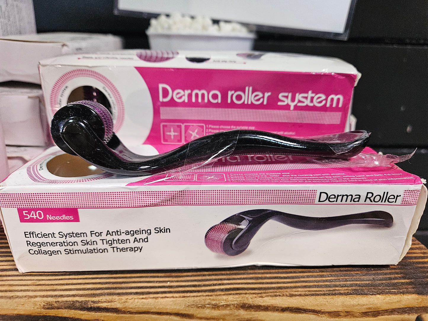 Rodillo manual de micro agujas para el cuero cabelludo( derma roller)